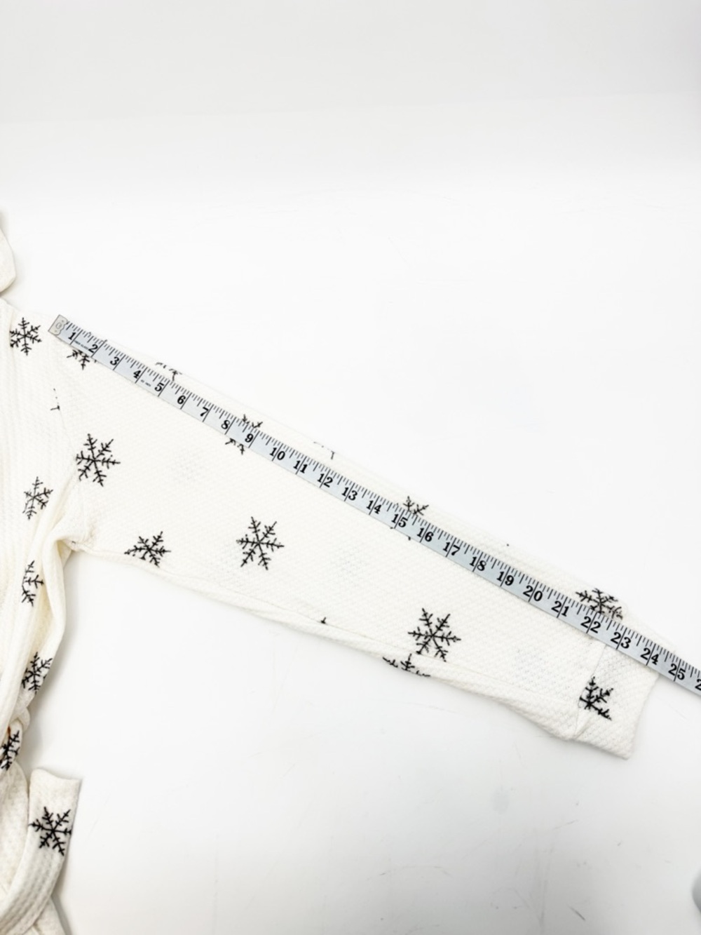 Honeydew Intimates Snowflake Hooded Robe Cream Waffle Knit Size S - Picture 10 of 11
